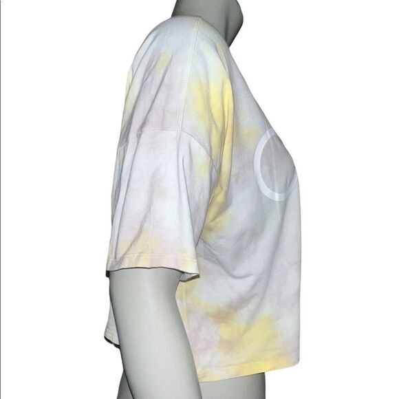 Calvin Klein Women's Daffodil Yellow Tie Dye Cropped T-Shirt Medium NWT - Picture 5 of 8